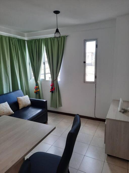 Apartment Calas *